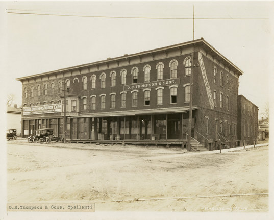 Thompson Block, 1916.jpg